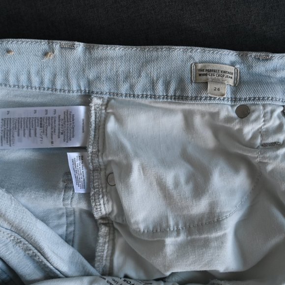 Madewell Size 26 The Perfect Vintage Wide-Leg Crop Jean with Raw Hem | Size 26 - Picture 9 of 12